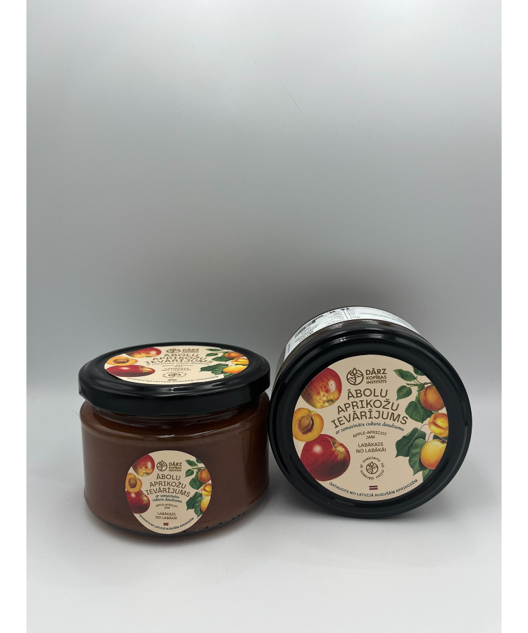 Ābolu-aprikožu ievārījums ar samazinātu pievienotā cukura daudzumu. 300 g